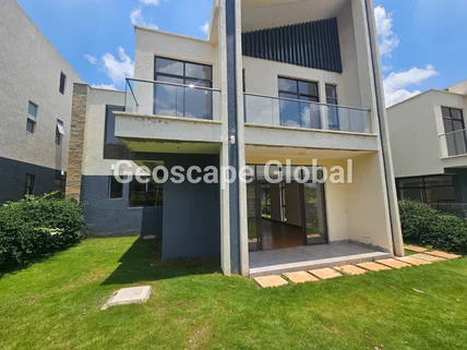 4-bedroom Villa for sale in Kiambu Road, Nairobi