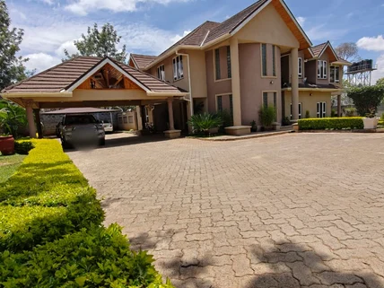 4-bedroom Villa for sale in Karen, Nairobi