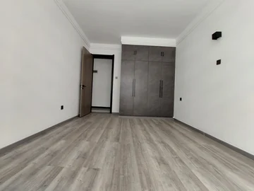 Thumbnail 13