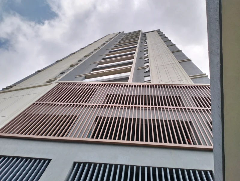 An Executive 1BEDROOM Apartment For Rent In Riverside