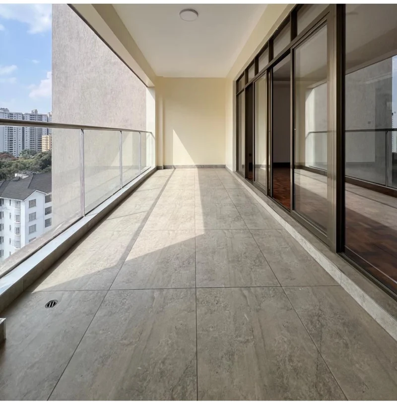 3-Bedroom All En-Suite Apartment with DSQ