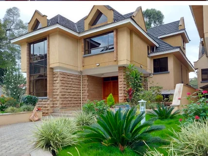 5-bedroom Townhouse for rent in Lavington, Nairobi