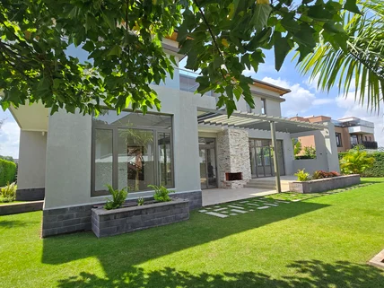 5-bedroom House for rent in Kiambu Road, Nairobi