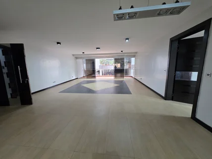 3-bedroom Apartment for rent in Riverside, Westlands
