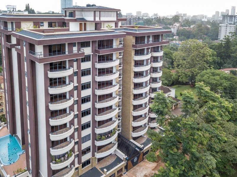 4 Bedroom Duplexes For Rent in Riverside Drive