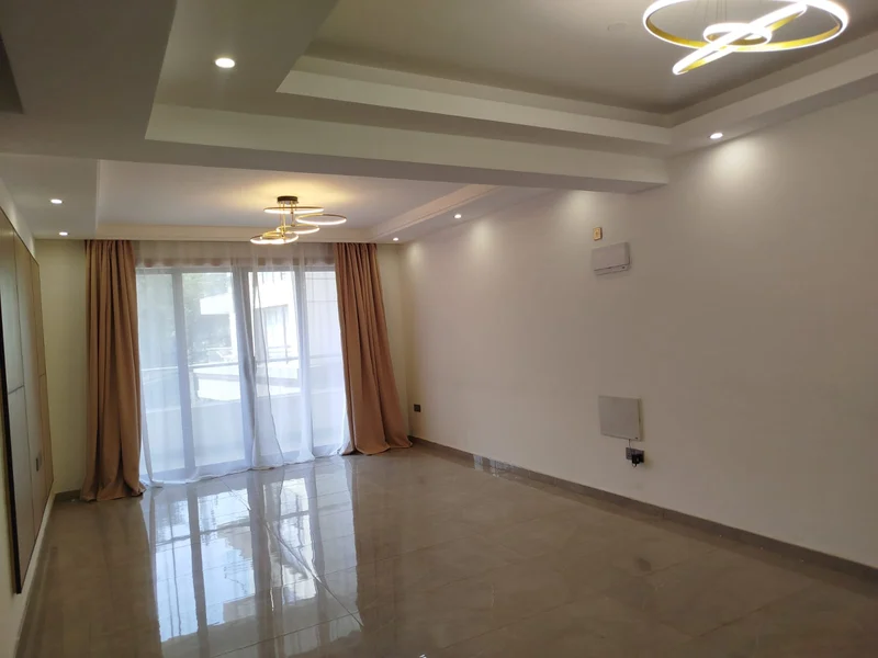 FOR RENT: Riverside Three-Bedroom Apartment