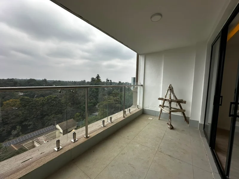 Ultra 4 Bedroom Plus DSQ For Rent In Parklands Along 6TH Parklands Avenue Road With Full Backup Generator