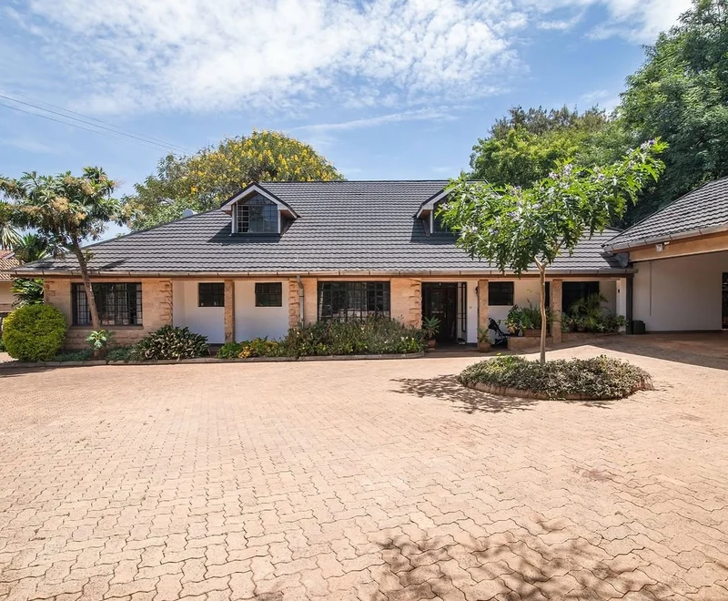 Loresho - Elegant 5 bedroom standalone house for sale