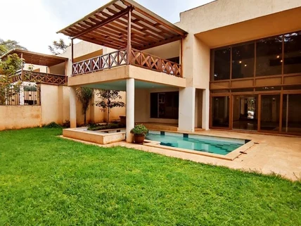 5-bedroom Townhouse for rent in Lavington, Nairobi