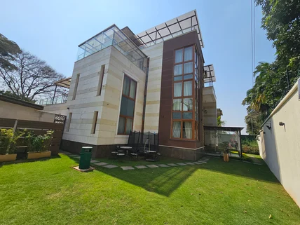 6-bedroom Villa for sale in Lavington, Nairobi