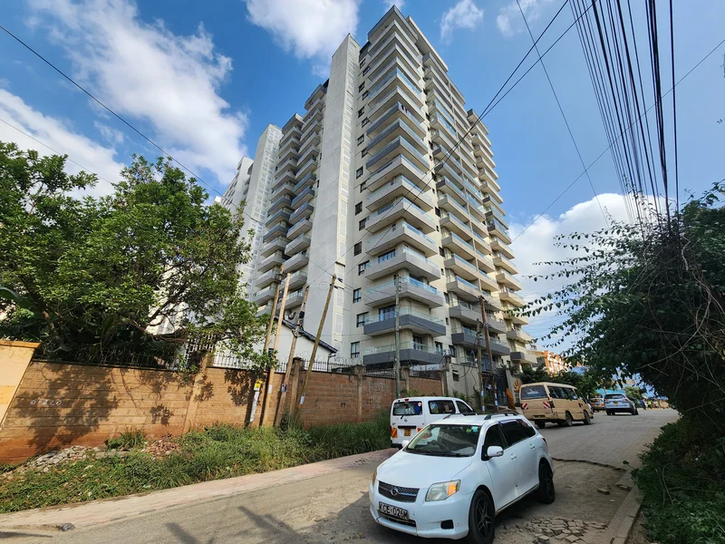 5 Bedroom Duplex, Parklands 0806M