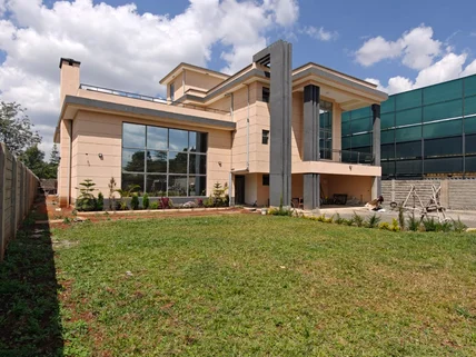 10-bedroom Villa for sale in Karen, Nairobi
