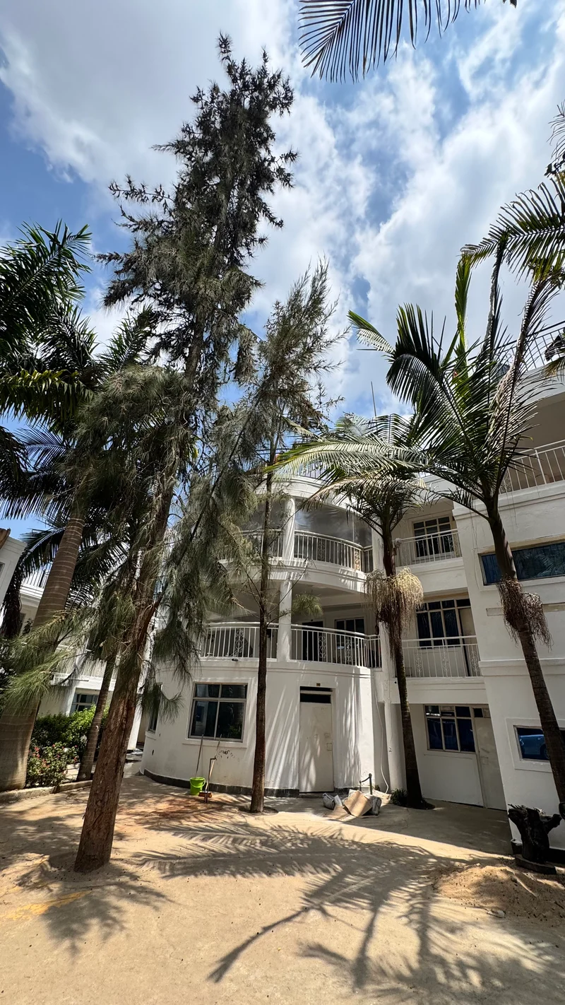 Karen Hospital Executive 2-BEDROOMS Apartment Master En-Suite Available To Let
