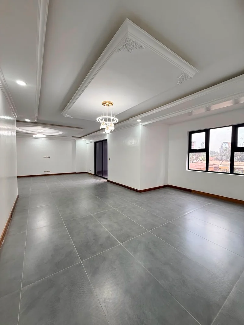 Luxurious 5-BEDROOM Duplex Plus dsq To Let – Kilimani