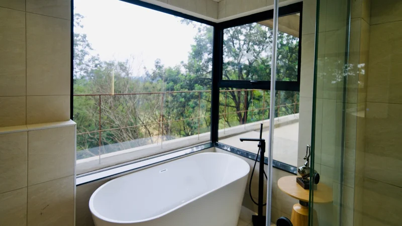 3-Bedroom All En-Suite Apartment + DSQ For Sale