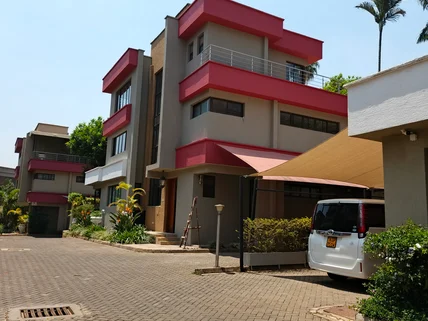 5-bedroom Townhouse for rent in Lavington, Nairobi