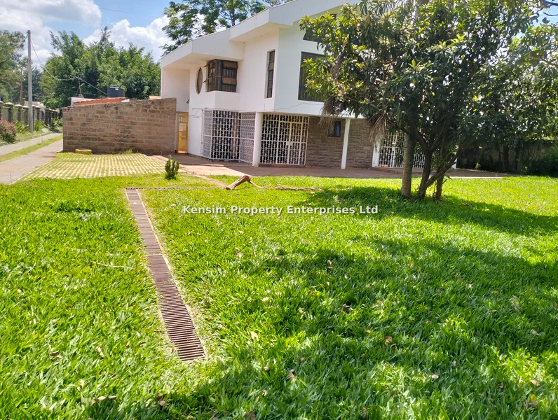 Commercial Land for sale in Lavington