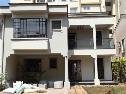 4-bedroom House for sale in General Mathenge, Westlands