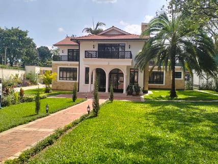 7-bedroom Townhouse for sale in Runda, Westlands