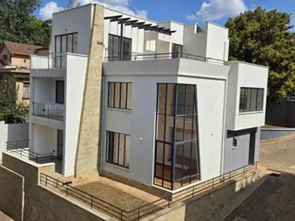5-bedroom Townhouse for rent in Lavington, Nairobi