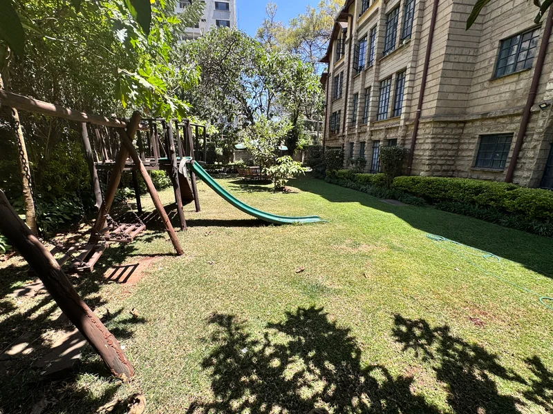 3 Bedrooms Un Furnished Apartment to Let In lavington