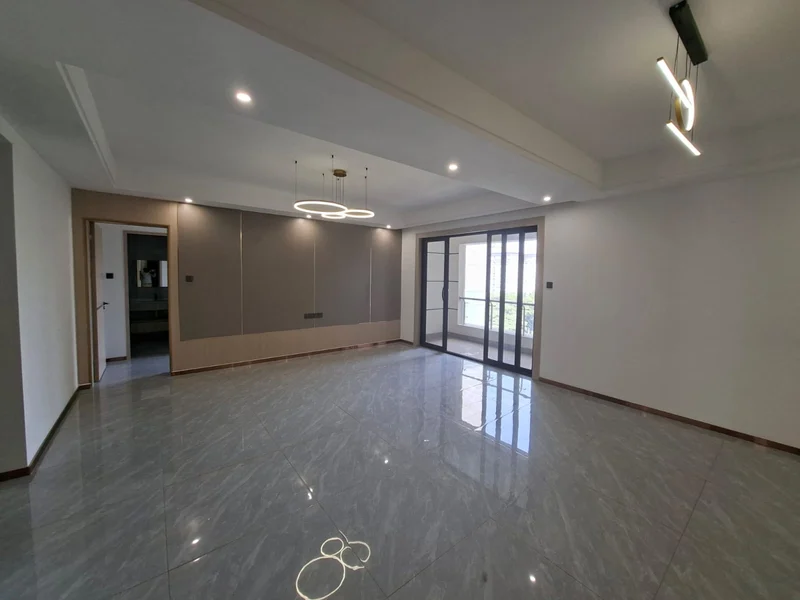 Two Bedroom Master En Suite To Let Riverside Dr, Westlands
