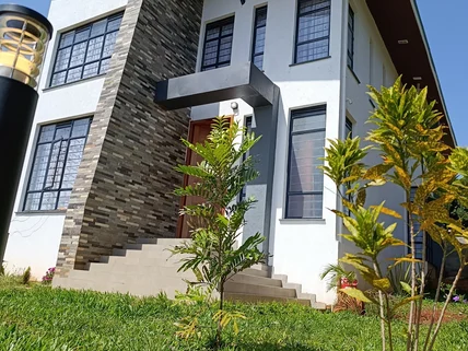 4-bedroom Villa for sale in Waiyaki Way, Westlands