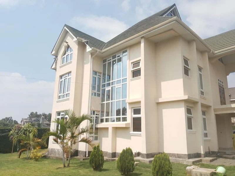 5 Bedroom Standalone With A Guest Wing