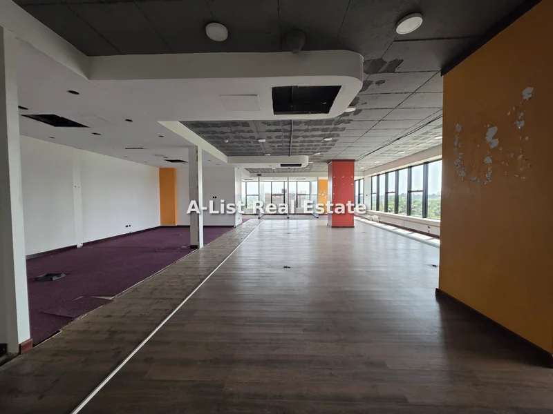 Office for rent in Westlands Area