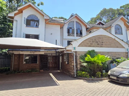 5-bedroom Townhouse for rent in Lavington, Nairobi