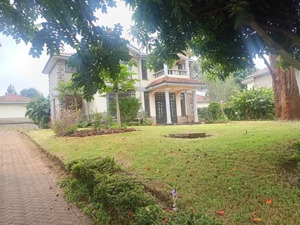 4-bedroom Townhouse for sale in Rosslyn, Westlands