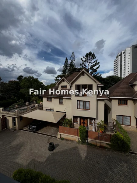 5-bedroom Townhouse for rent in Lavington