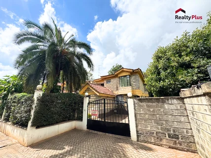 4-bedroom Villa for sale in Lavington, Nairobi