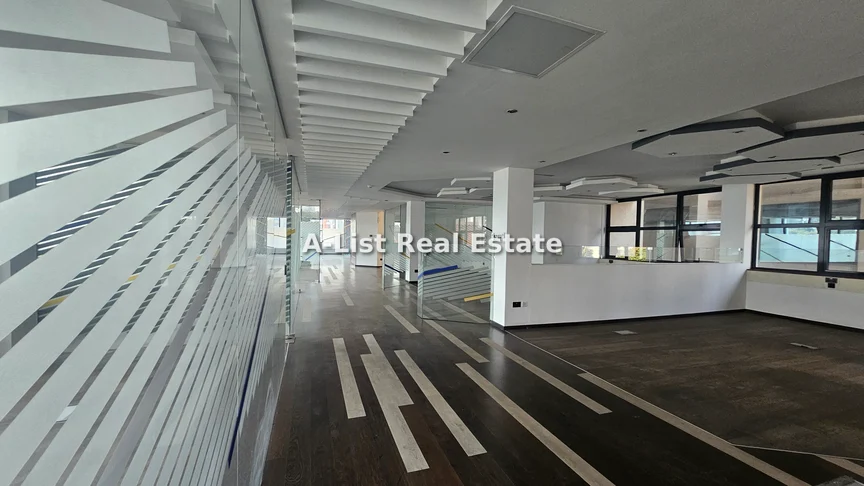 Office for rent in Westlands Area