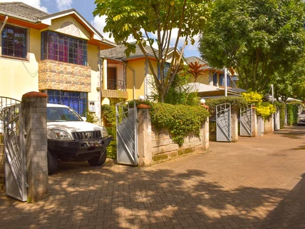 4-bedroom Townhouse for rent in Lavington, Nairobi