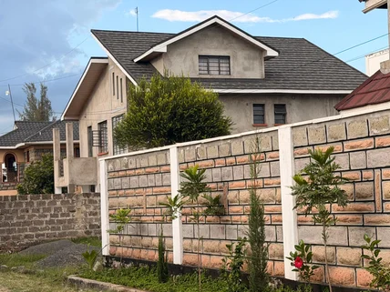 5-bedroom Townhouse for sale in Syokimau, Machakos County