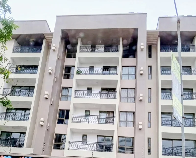 A Spacious 2nd Floor 2bedroom Modern Apartment In A Compound Of Just 72units