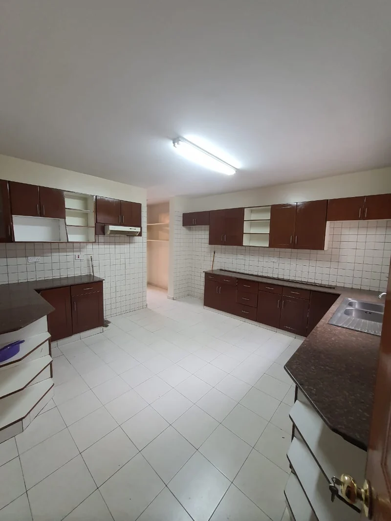 3-Bedroom Apartment to Let – Riverside