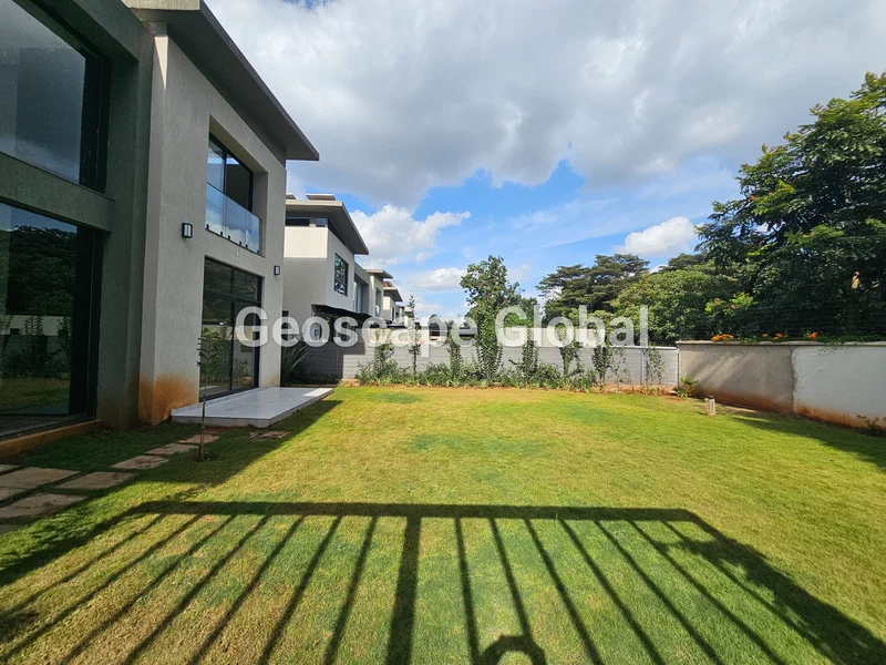 For Sale: Five-Bedroom House – Runda