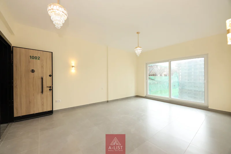 Unfurnished 2 Bedroom Apartment For Rent