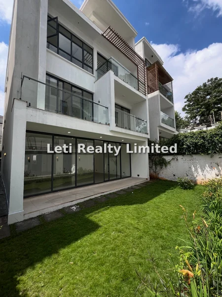 5-bedroom Townhouse for rent in Lavington
