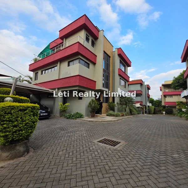 5-bedroom Townhouse for rent in Lavington