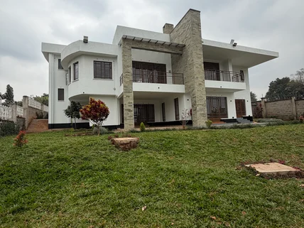 5-bedroom House for rent in Kiambu Road, Nairobi