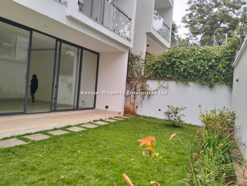 5-bedroom Townhouse for rent in Lavington