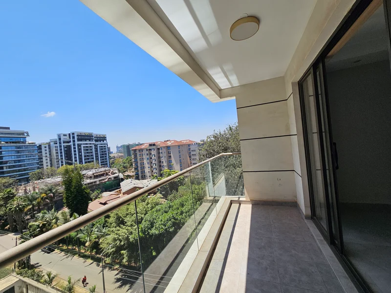 3 Bedroom Modern Apartment