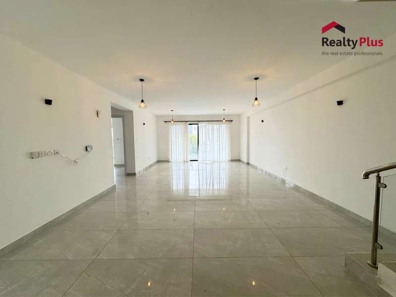 Modern 4 bedroom Duplex