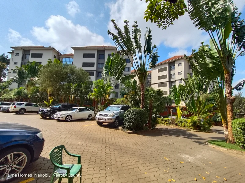 A 5 bedrooms duplex apartment with an SQ for rent
