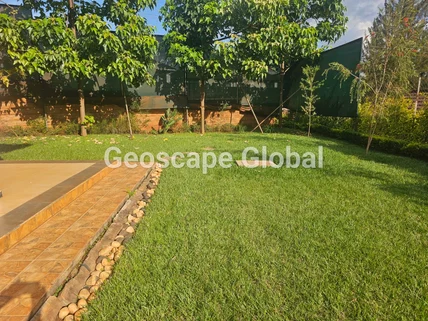 4-bedroom House for rent in Kiambu Road, Nairobi