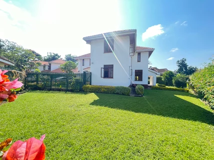 4-bedroom Townhouse for rent in Lavington, Nairobi