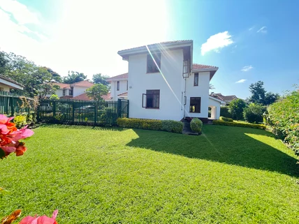 4-bedroom Townhouse for rent in Lavington, Nairobi
